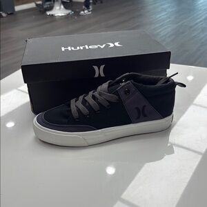 NEW 6Y Hurley ZD Roddy Skateboard 2 Tone Vintage Sneakers (with box)